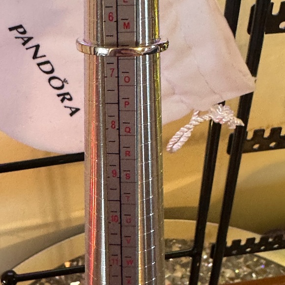 NWT/NIP Pandora Disney Stitch & Stine Ring. Size 6.5. Retail $88.00 - Picture 4 of 6